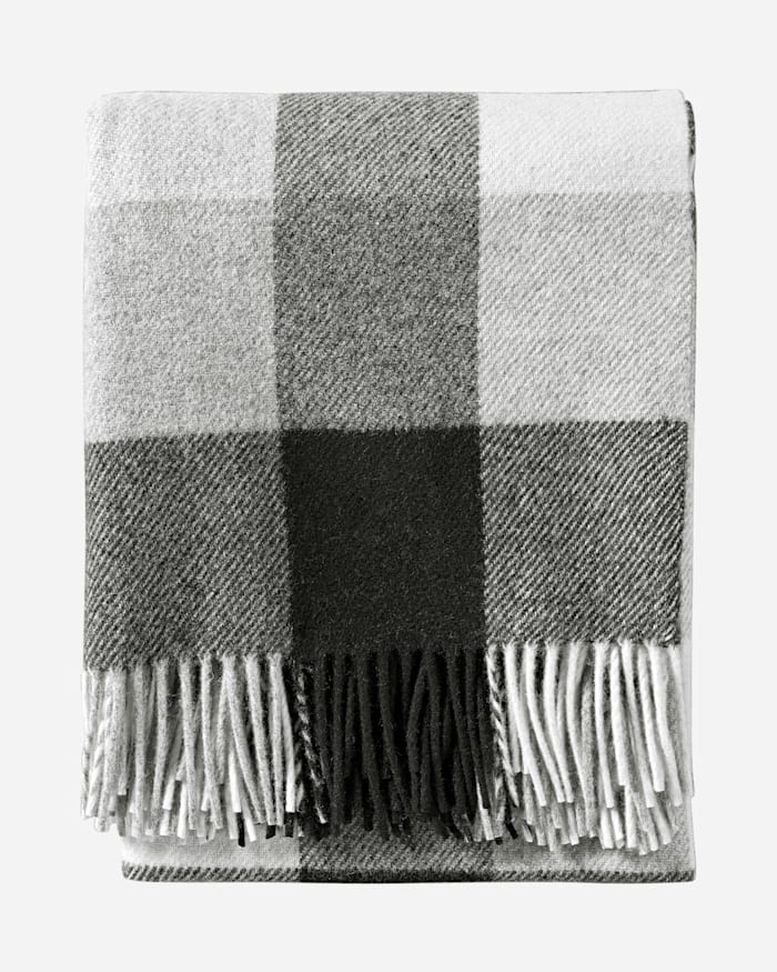 ECO-WISE WOOL FRINGED THROW